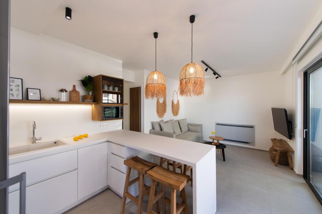Pnoe - Feel At Home Lefkada City ภายนอก รูปภาพ